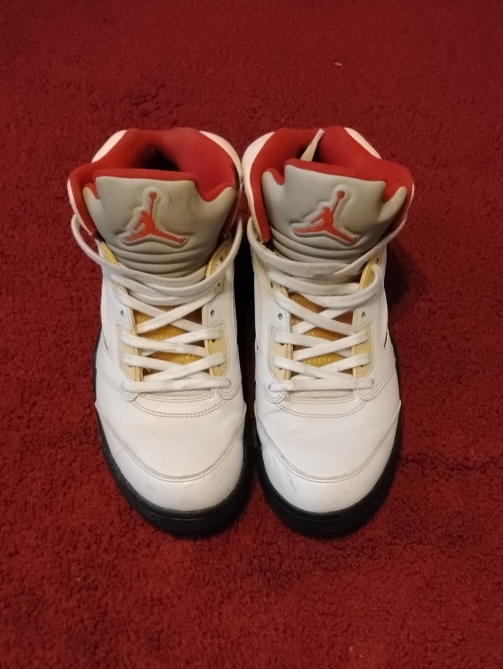 Air Jordan  size  9.5